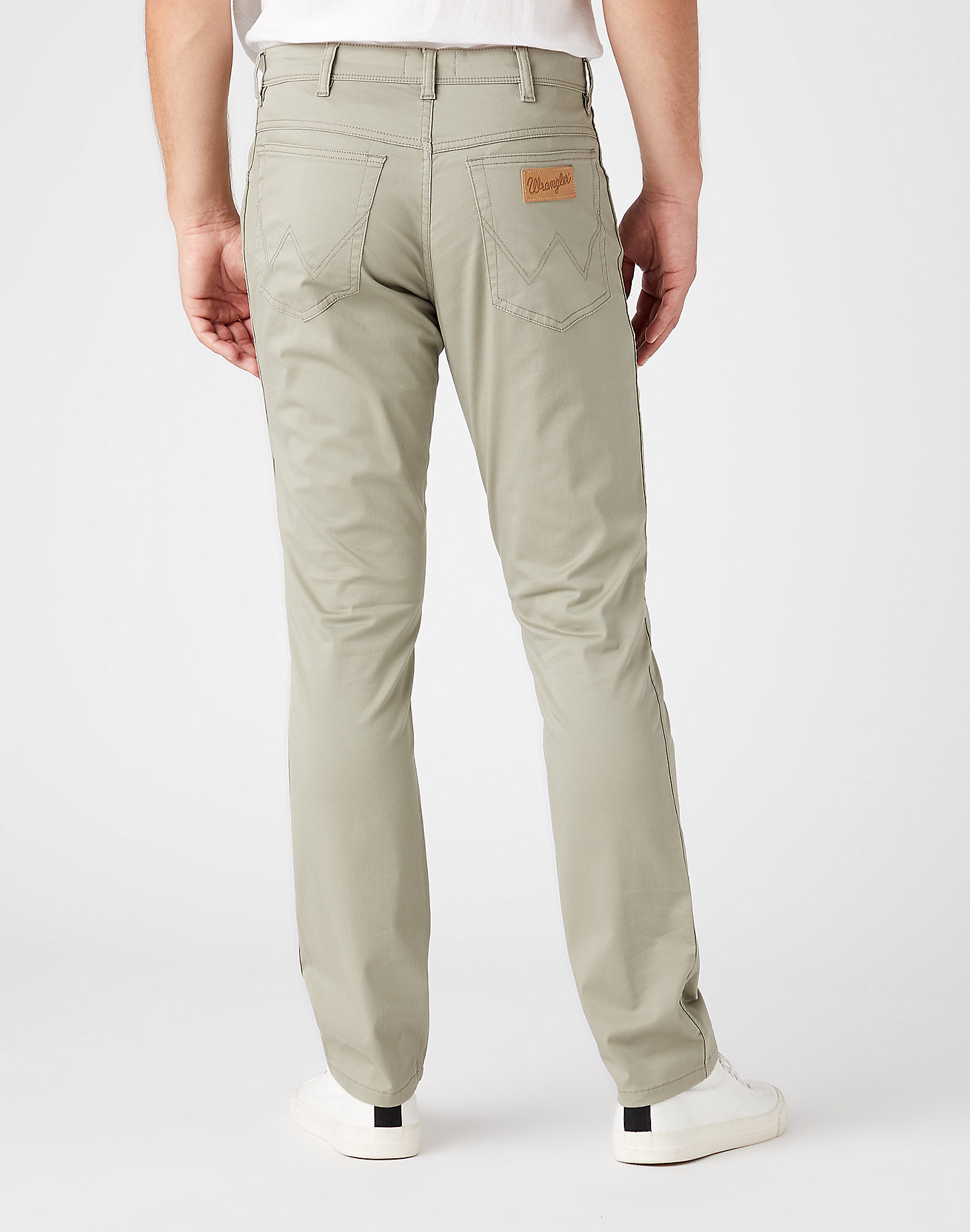 Texas Slim Trousers in Vetiver Green alternative view 2