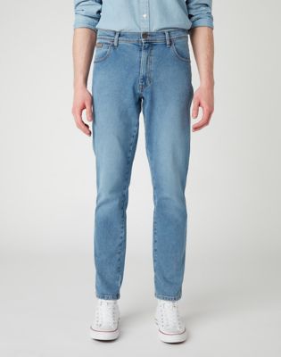 outlet wrangler jeans