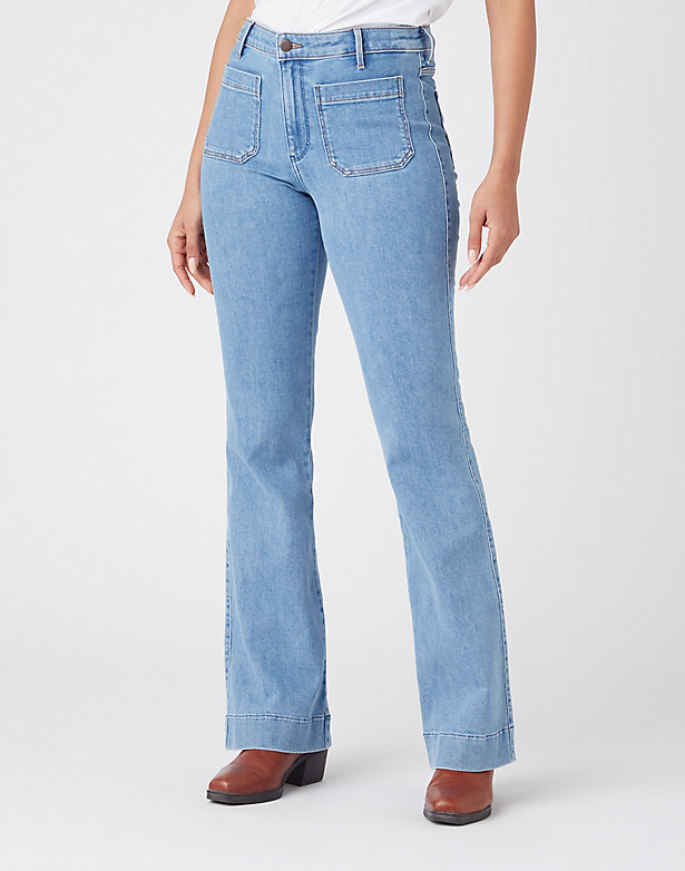 Flare Jeans in Cali Blue