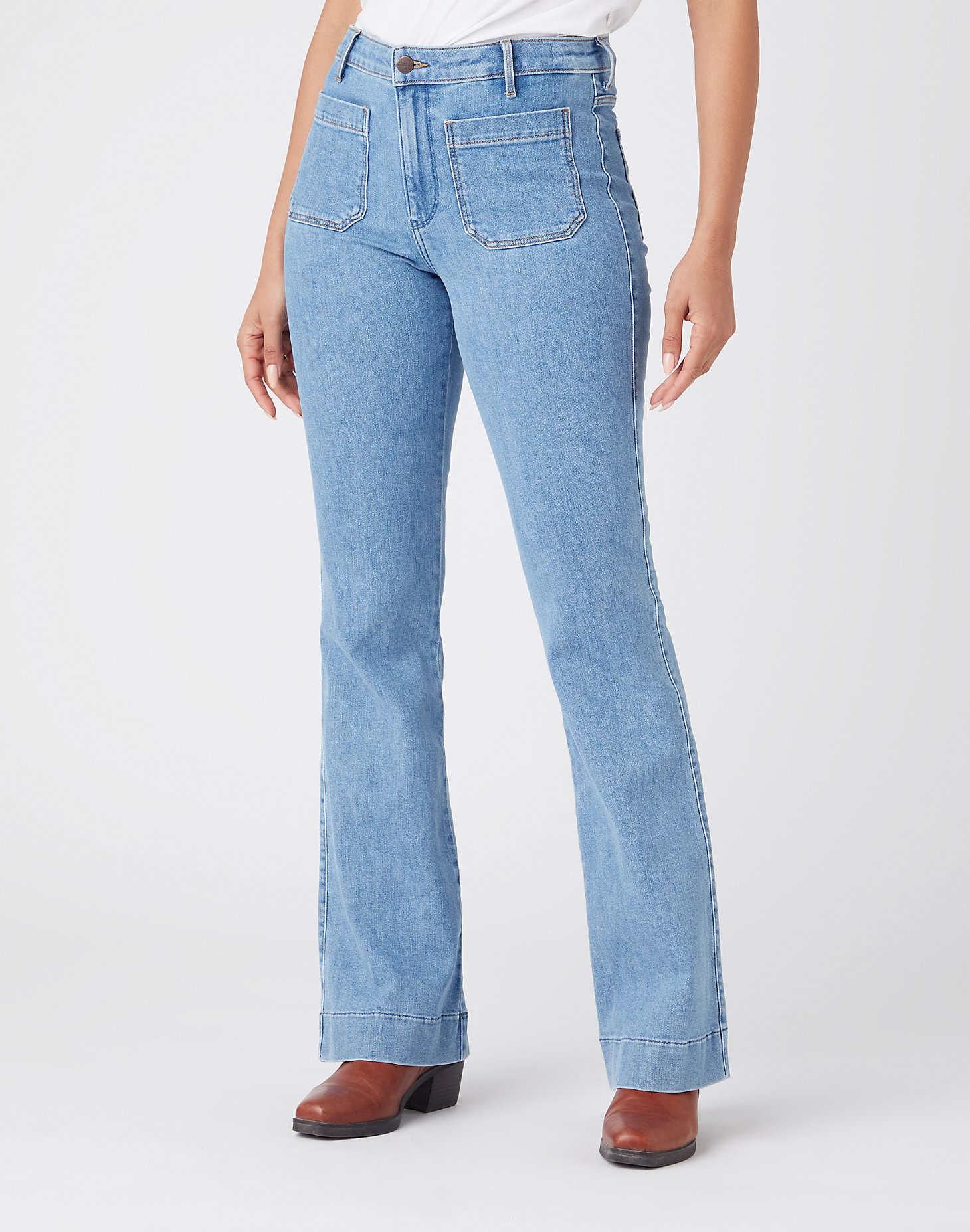Flare Jeans in Cali Blue main view