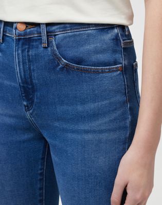 High Skinny Jeans in Camellia alternative view 3