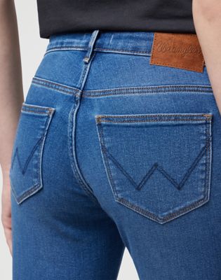 Bootcut Jeans in Camellia alternative view 4
