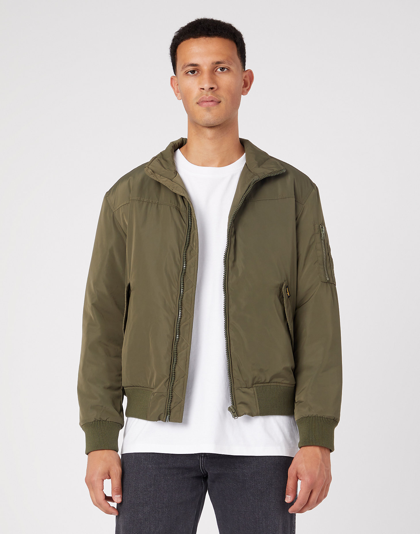 Bomber Jacket in Militare Green main view