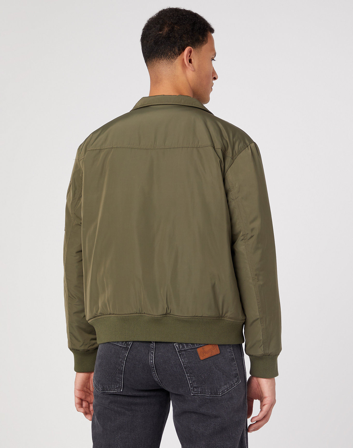 Bomber Jacket in Militare Green alternative view 2