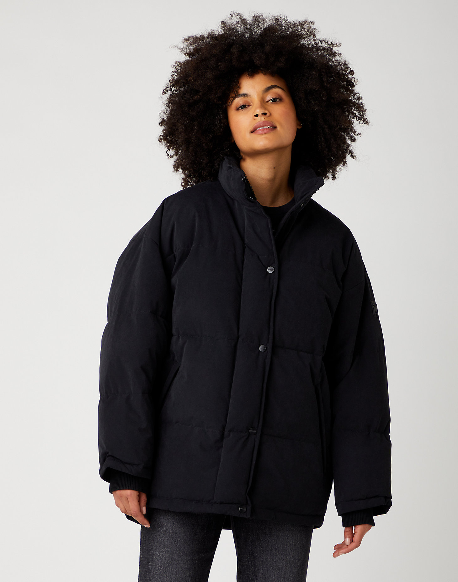 Relaxed Puffer in Black alternative view 1