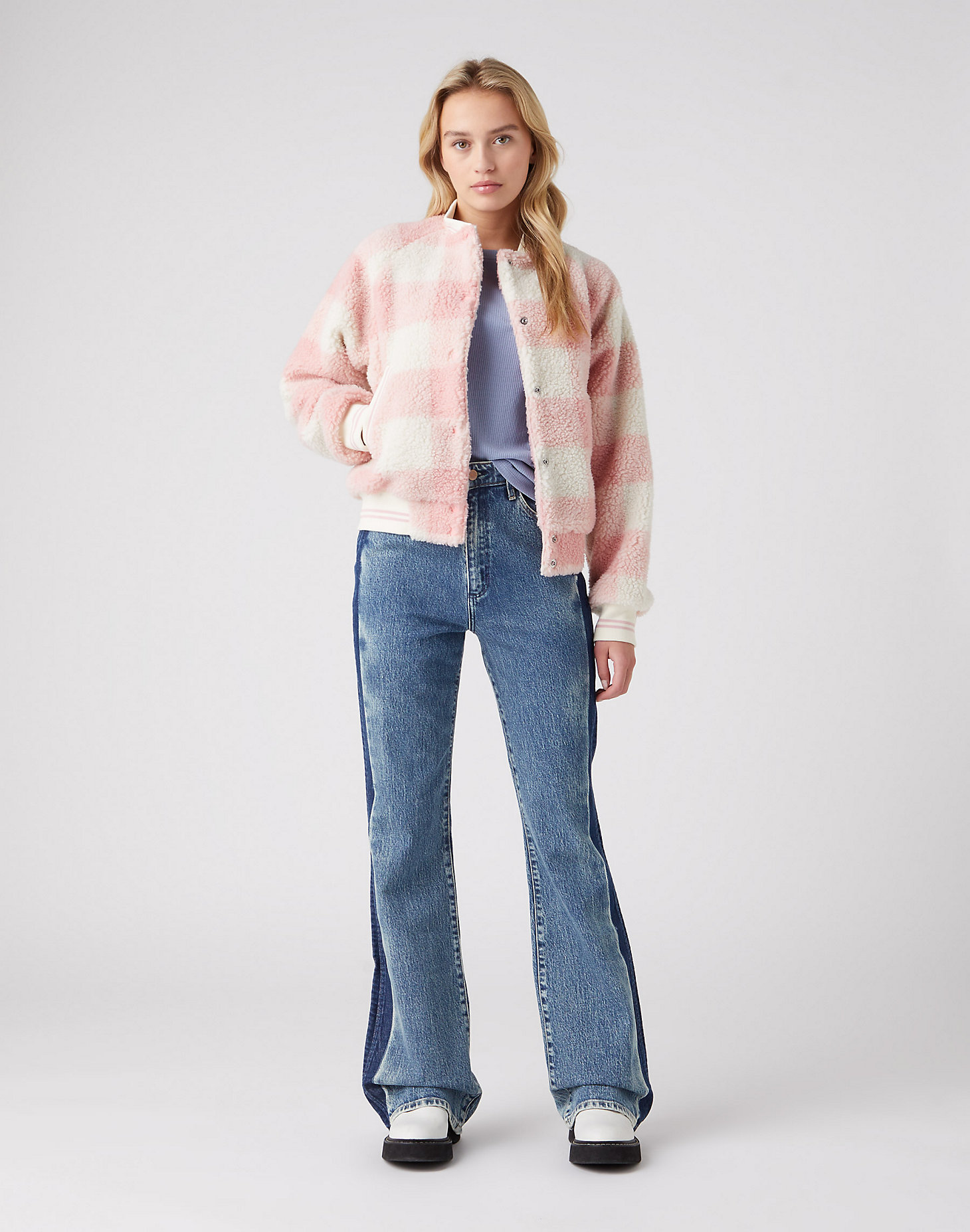 Sherpa Bomber in Silver Pink alternative view 1