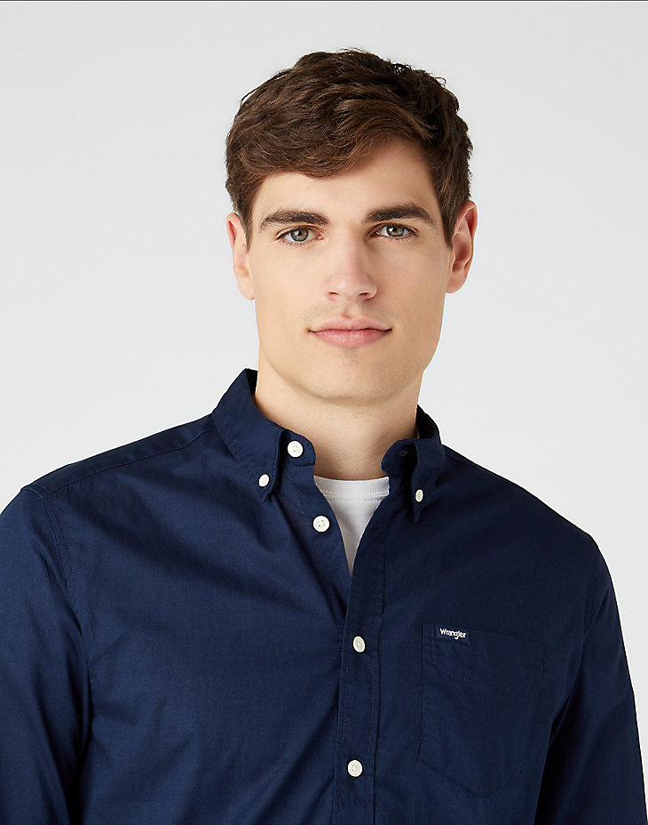 Long Sleeve One Pocket Shirt in Navy main view