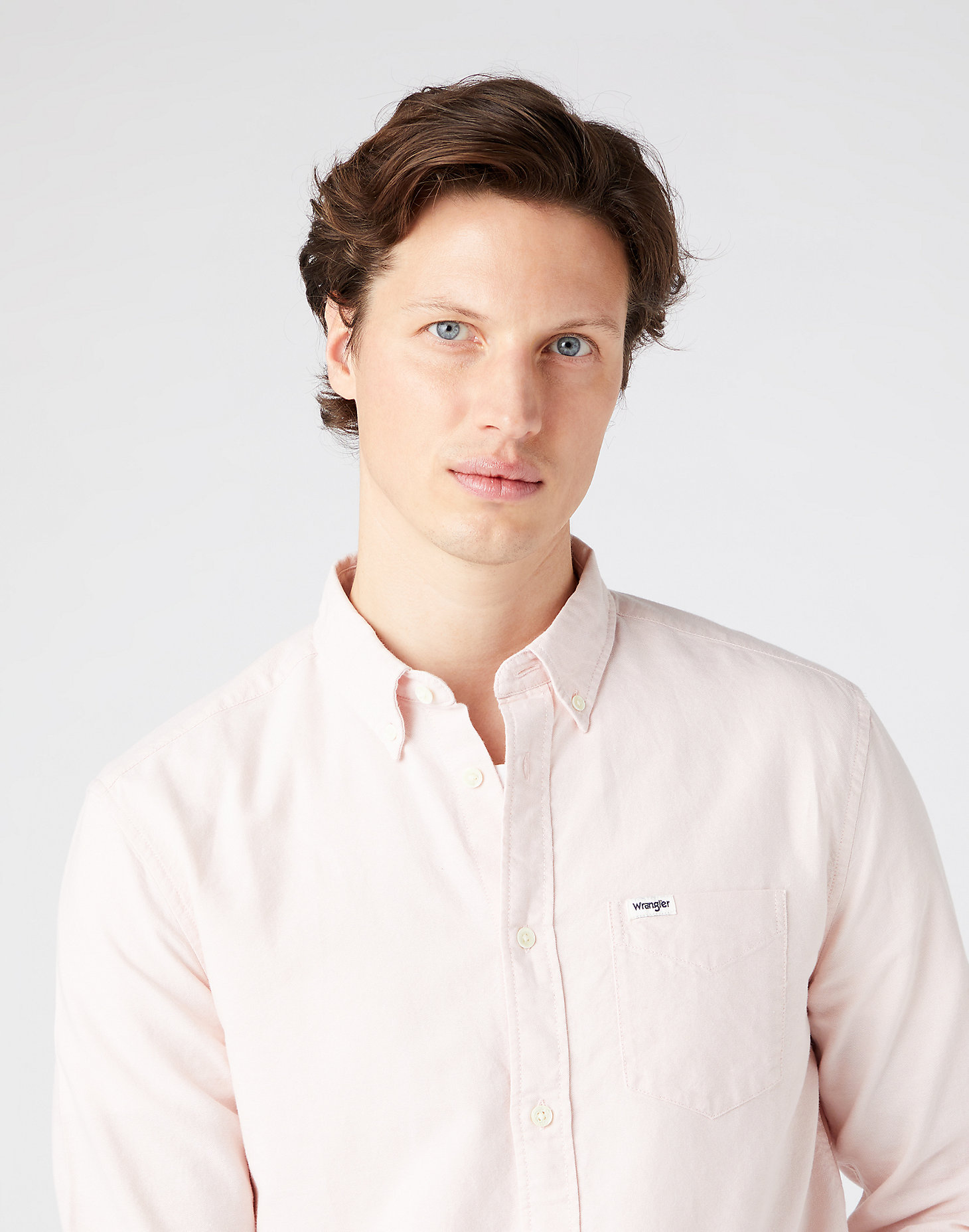Long Sleeve One Pocket Shirt in Pearl Blush alternative view 3