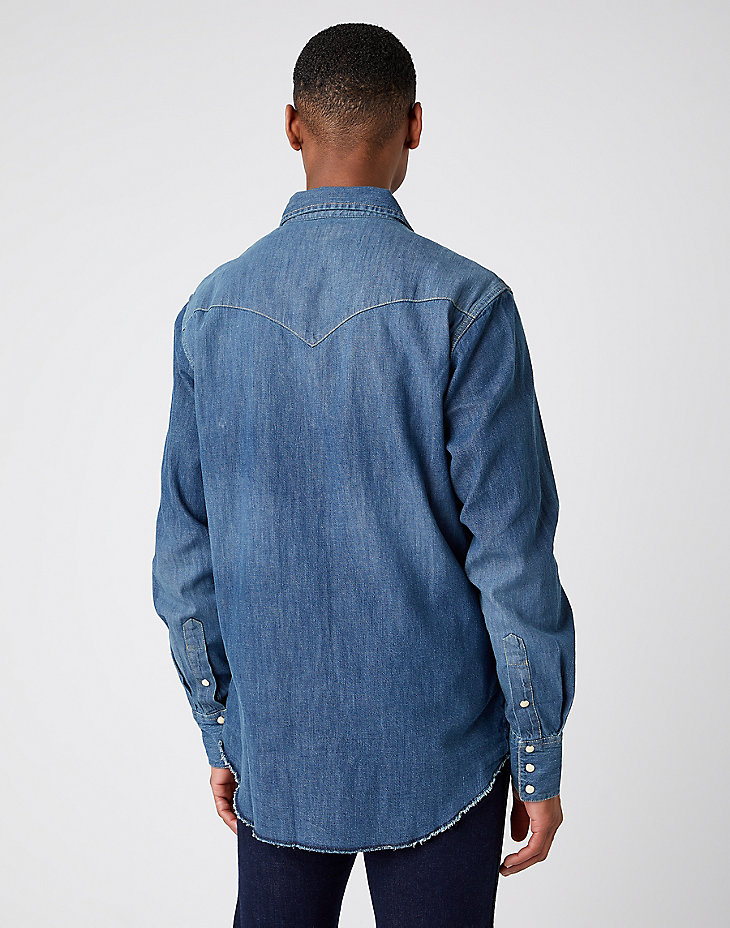Long Sleeve Workshirt in Tinted Blue alternative view 2