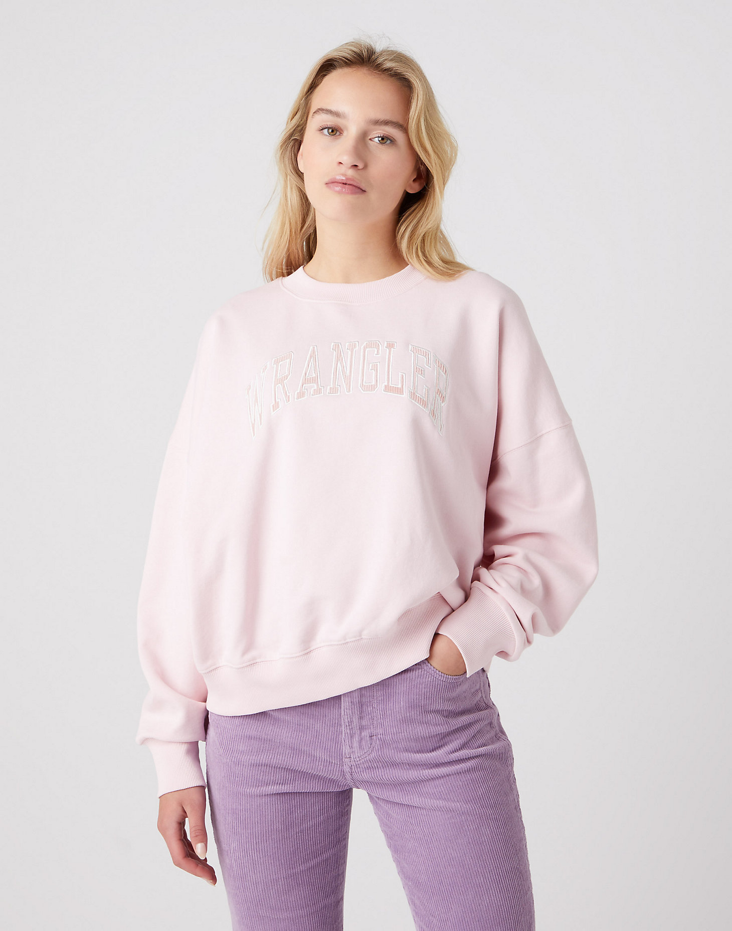 Relaxed Sweatshirt in Chalk Pink main view