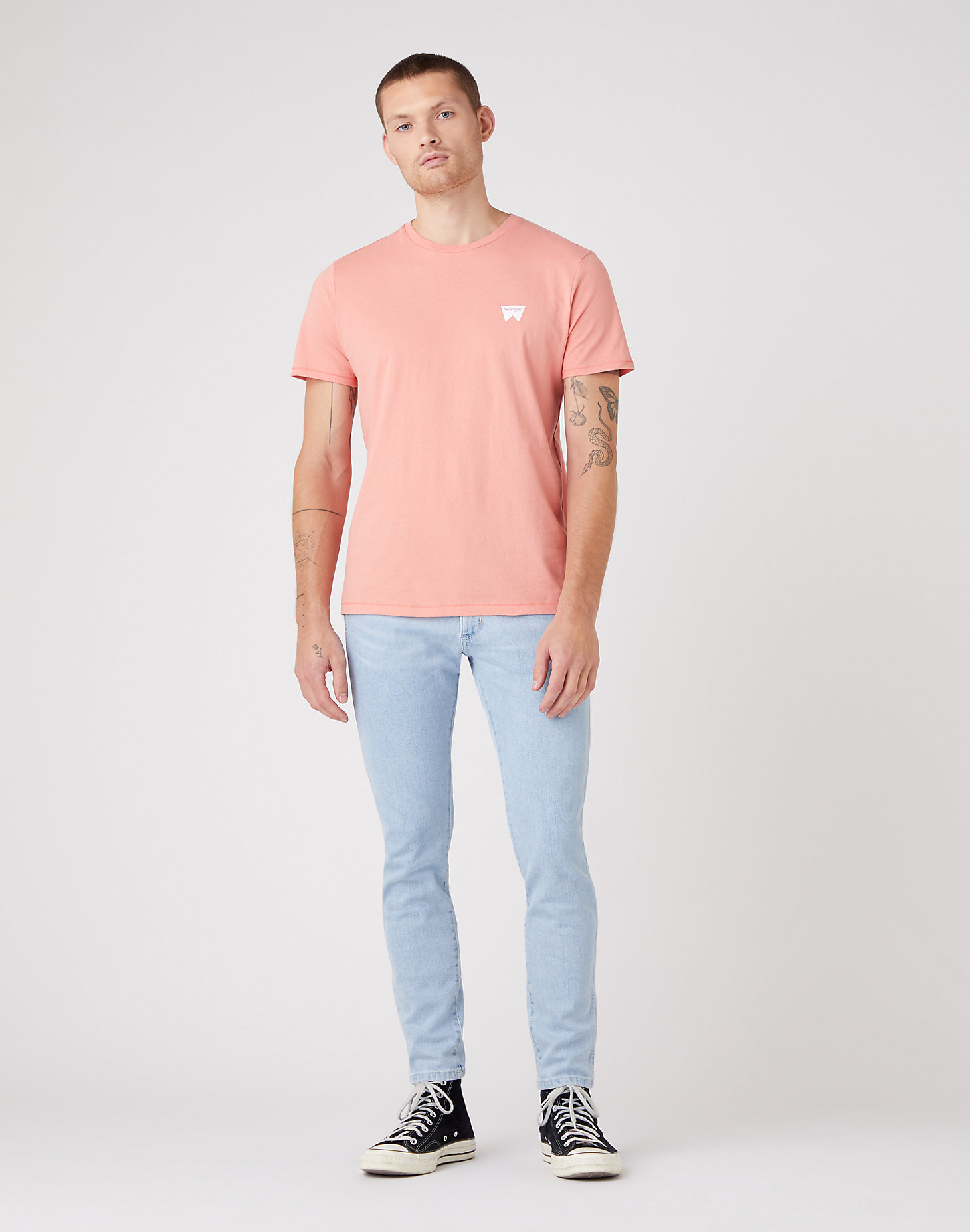 Sign Off Tee in Spiced Coral alternative view 1