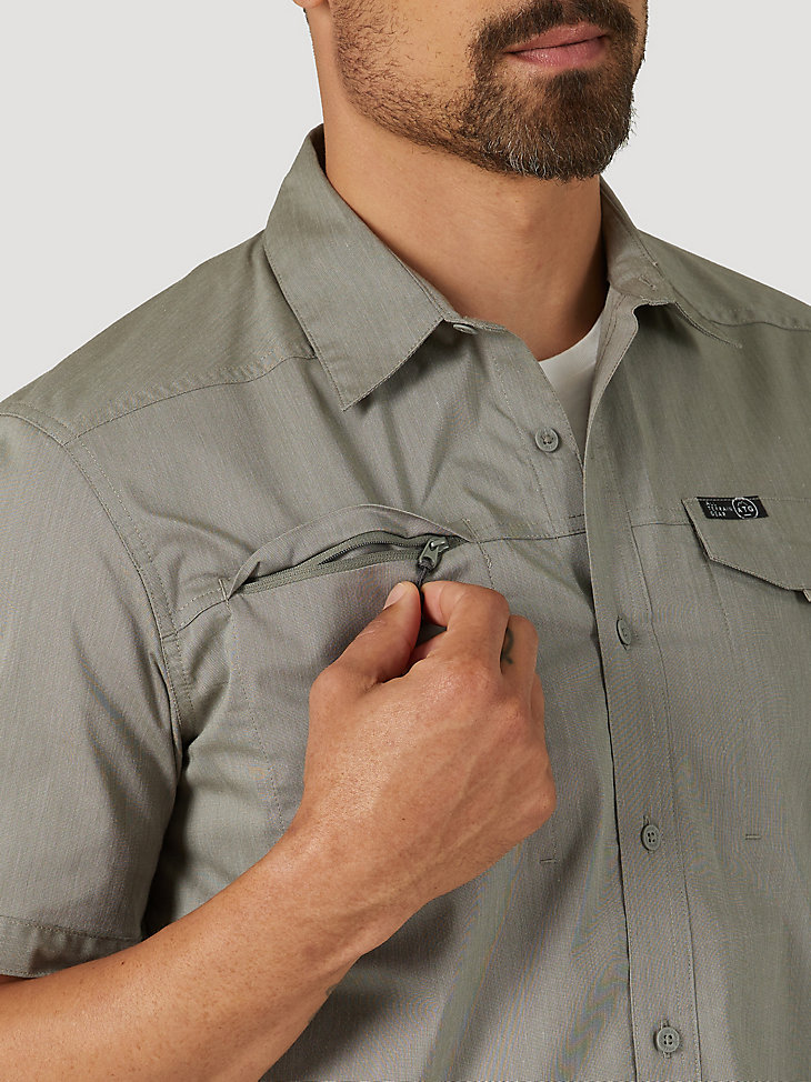 Short Sleeve Zip Pocket Shirt in Dusty Olive alternative view 3