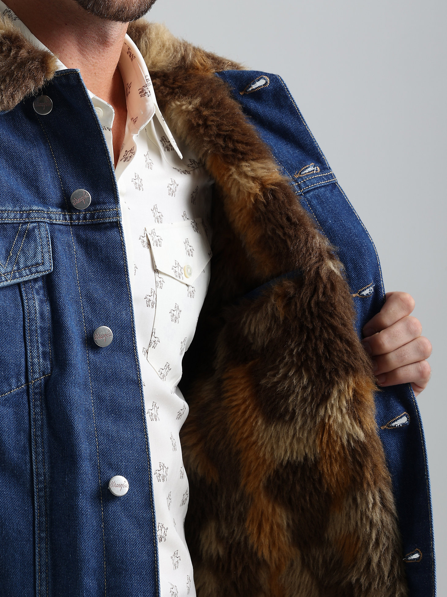 Denim Faux Fur Jacket in Mid Blue Vintage alternative view 5